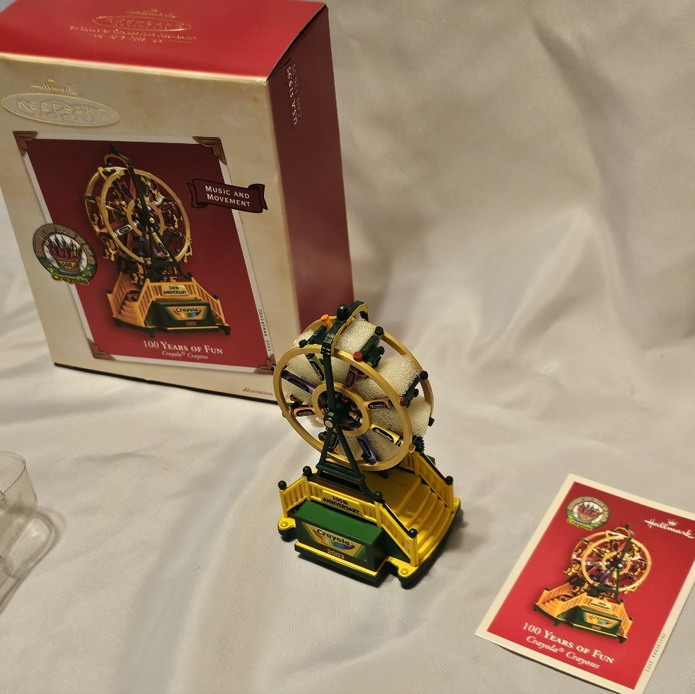 Hallmark ornaments Crayola movement&music